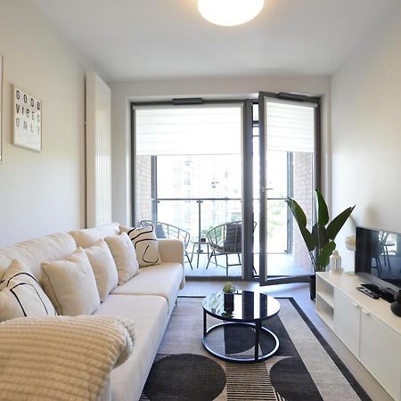 Green Estate Old Town Apartment, Private Parking, Balcony グダニスク エクステリア 写真