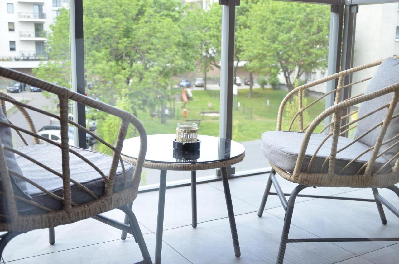 Green Estate Old Town Apartment, Private Parking, Balcony グダニスク エクステリア 写真